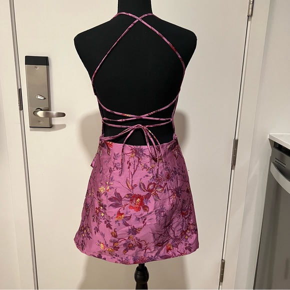 NWT Urban Outfitters Purple Floral Strappy back Mini Dress Size Small. - Picture 2 of 6